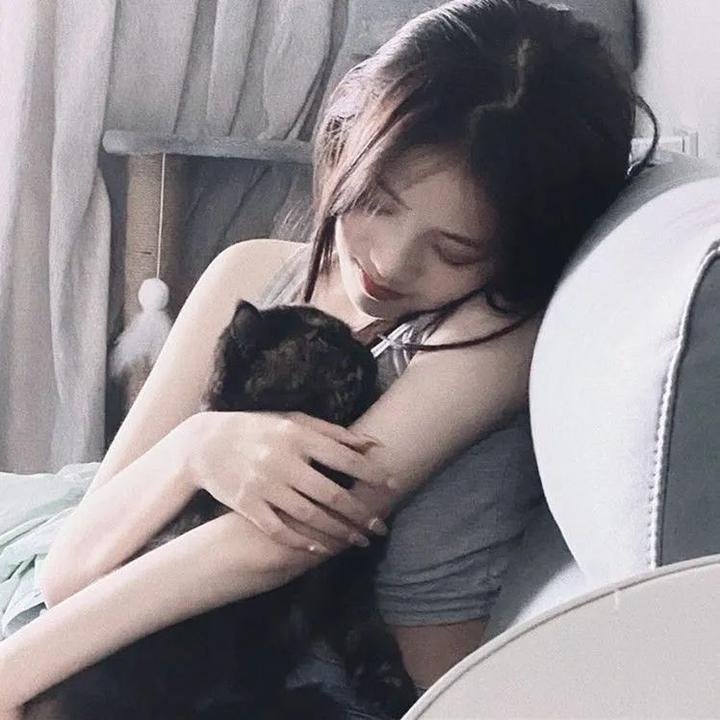 天才少女福尔摩斯